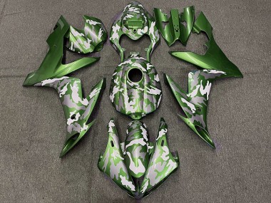 2004-2006 Dark Green Camo Yamaha R1 Motorcycle Fairing