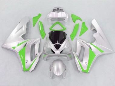 2006-2008 Green and Silver Triumph Daytona 675 Motorcycle Fairing